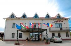 PENSIUNEA CASA ZANELOR